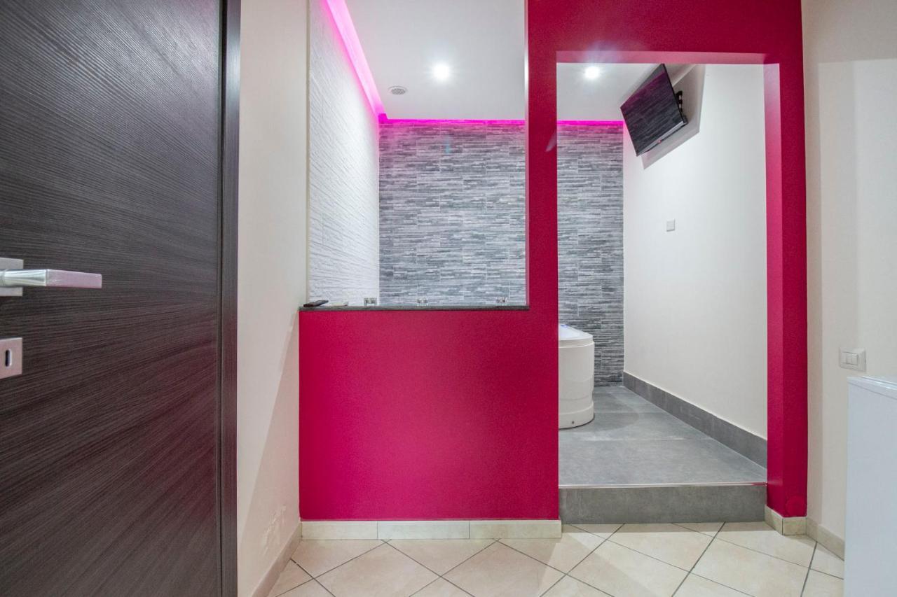 Royal Playa Suite And Apartament -Private Parking- Self Chek Out Catania Bagian luar foto